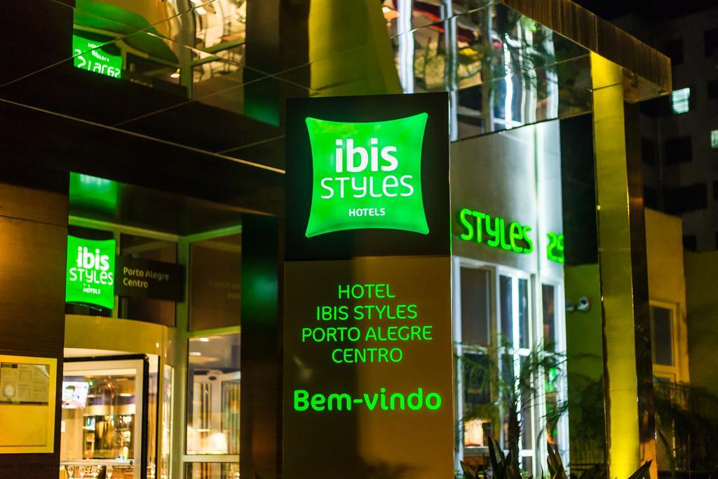 Ibis Styles Porto Alegre Centro -5 Minutos Da Rodoviaria E Do Moinhos De Vento Hotel Ngoại thất bức ảnh